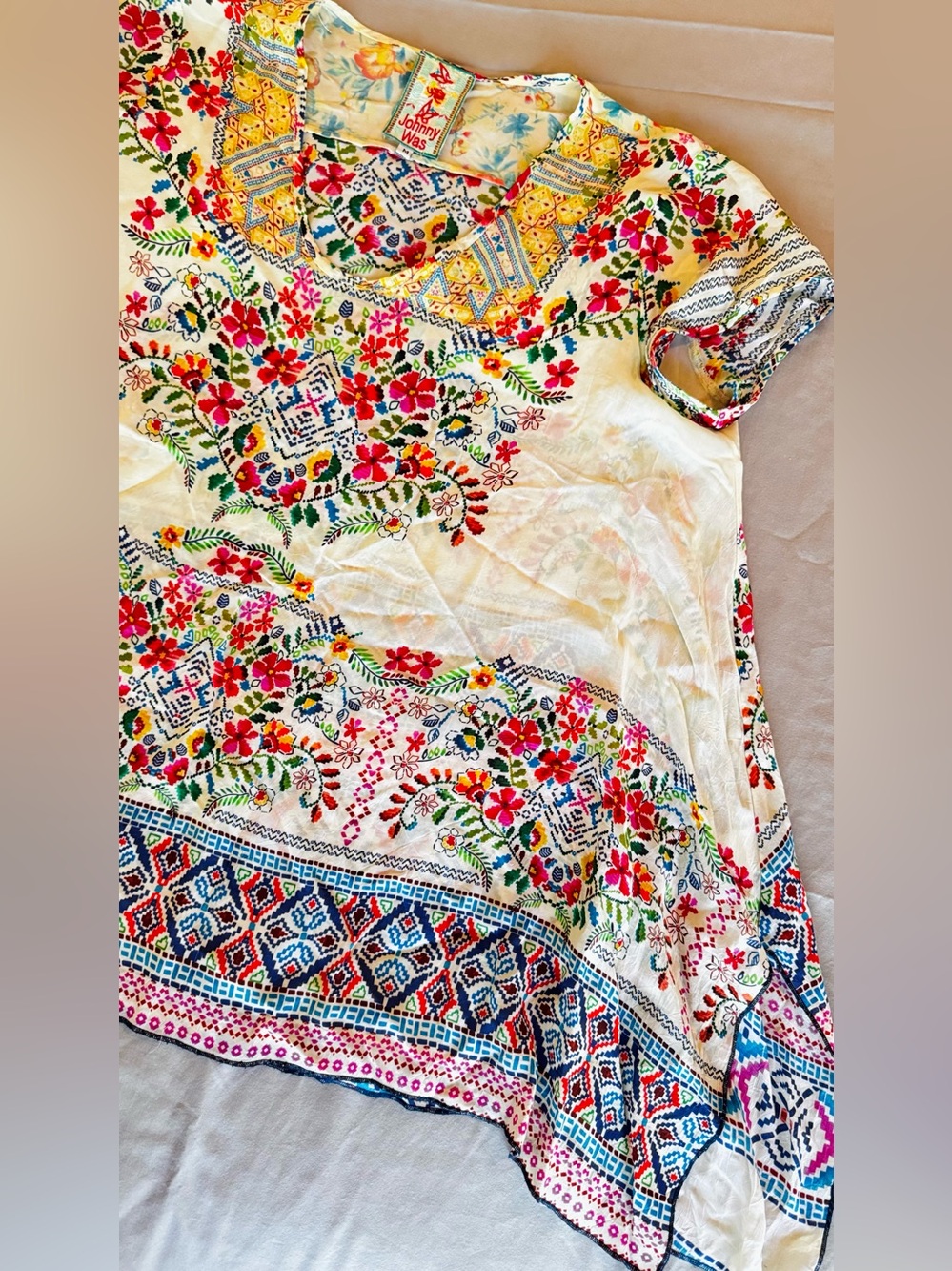 JOHNNY WAS Semi-Sheer Cream Colorful Floral Handkerchief Hem Tunic Top - Picture 6 of 16